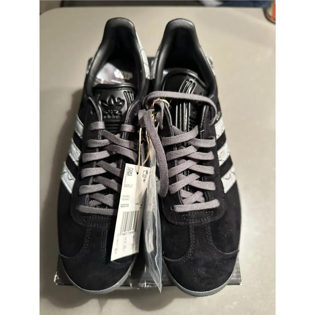 Adidas Gazelle x Star Wars The Mandalorian Darksaber 2020 GZ2753 Size 8.5
