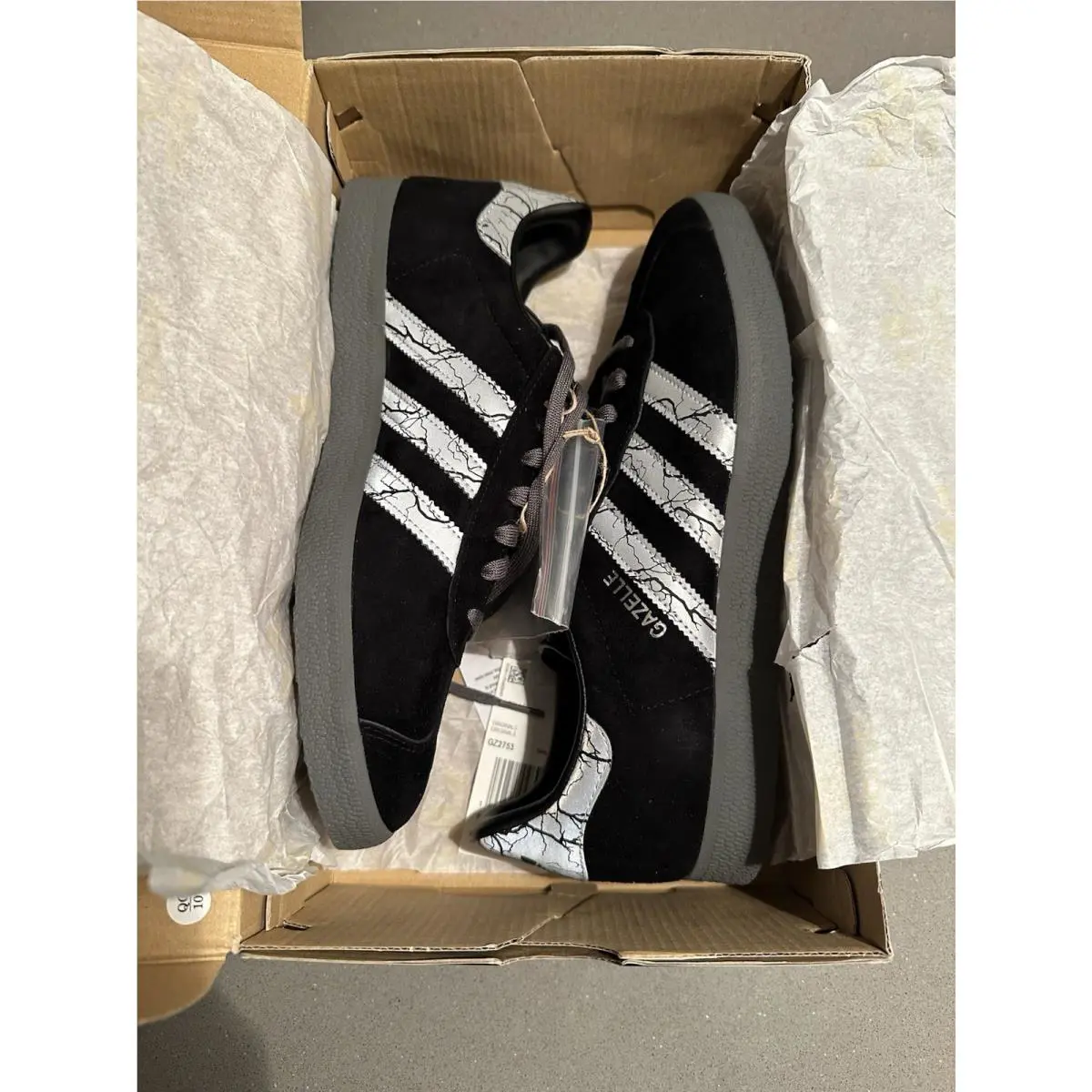 Adidas shoes - adidas Gazelle - Gazelle - GZ2753 - Core Black/Silver Metallic/Grey Four 0