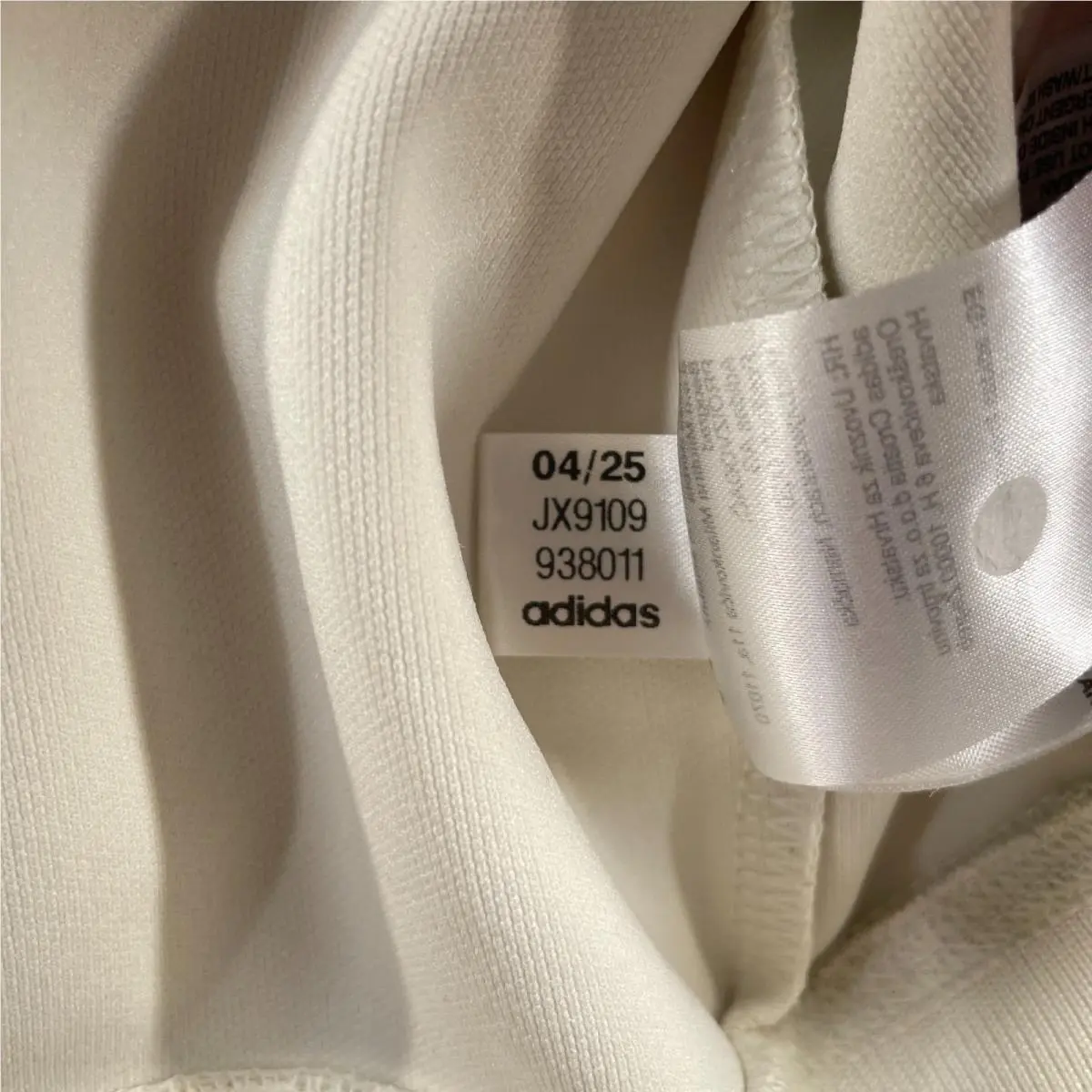 Adidas clothing - adidas by Stella McCartney Knitted Tracktop - JX9109 - Ivory 13