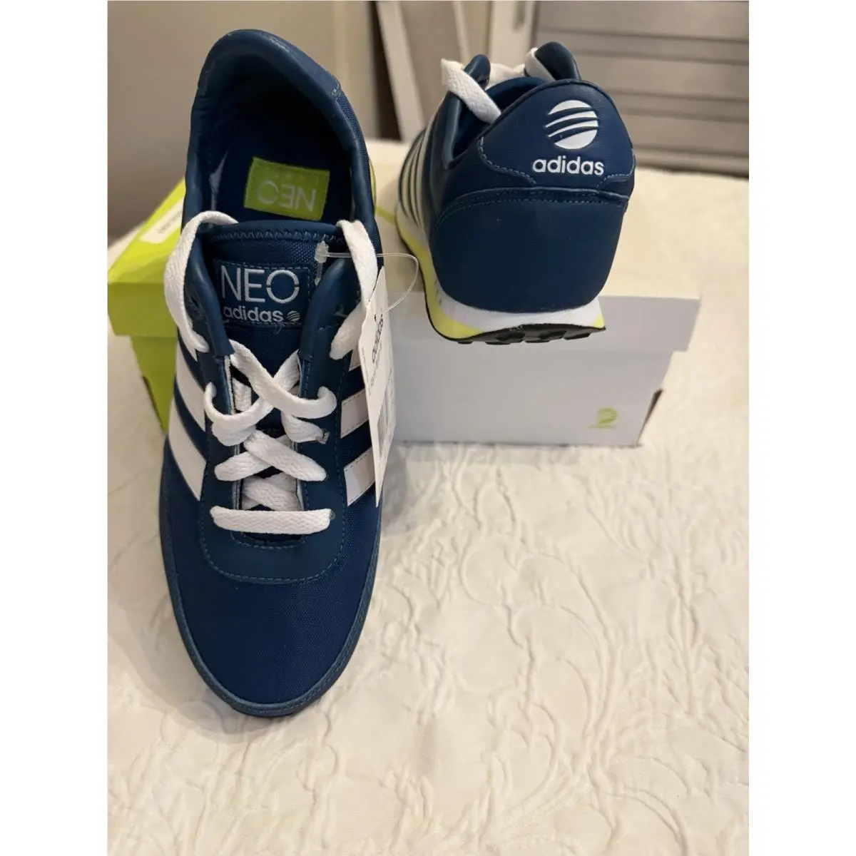 Adidas V Racer Nylon Women Blue/white 6.5 Us