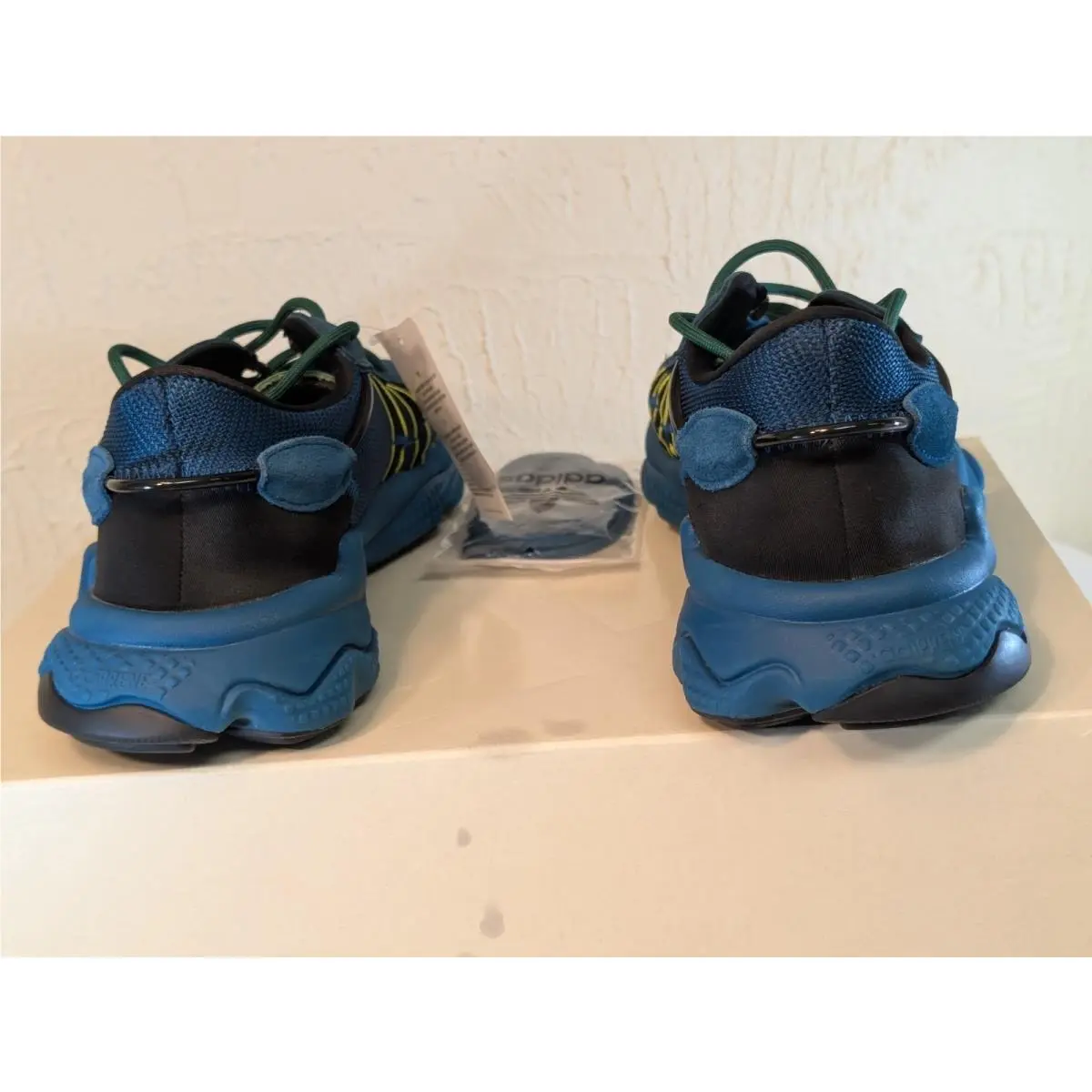 Adidas shoes - adidas Ozweego - Ozweego - FV2480 - Green 15