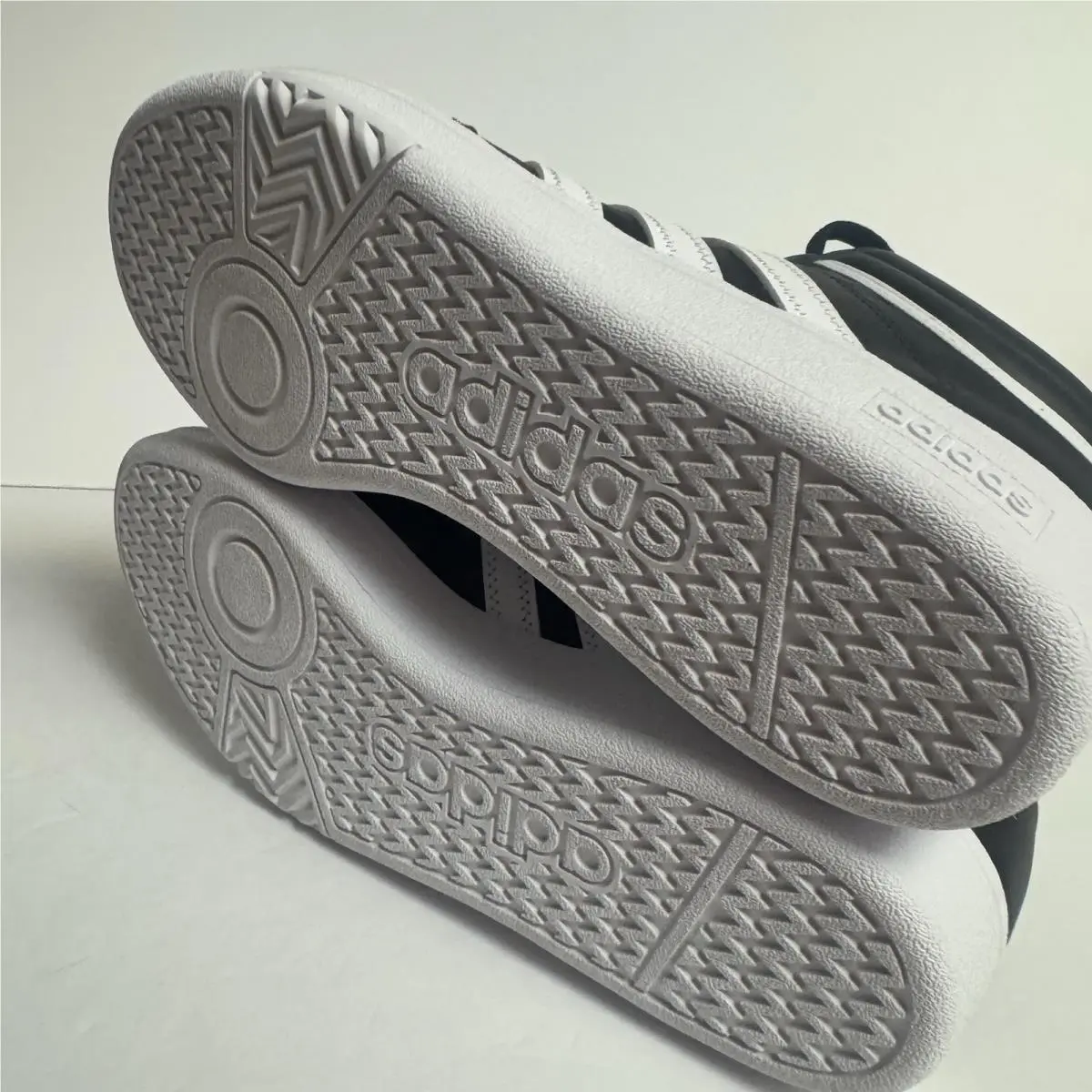 Adidas shoes - adidas Hoops 4.0 - Hoops - Black 3