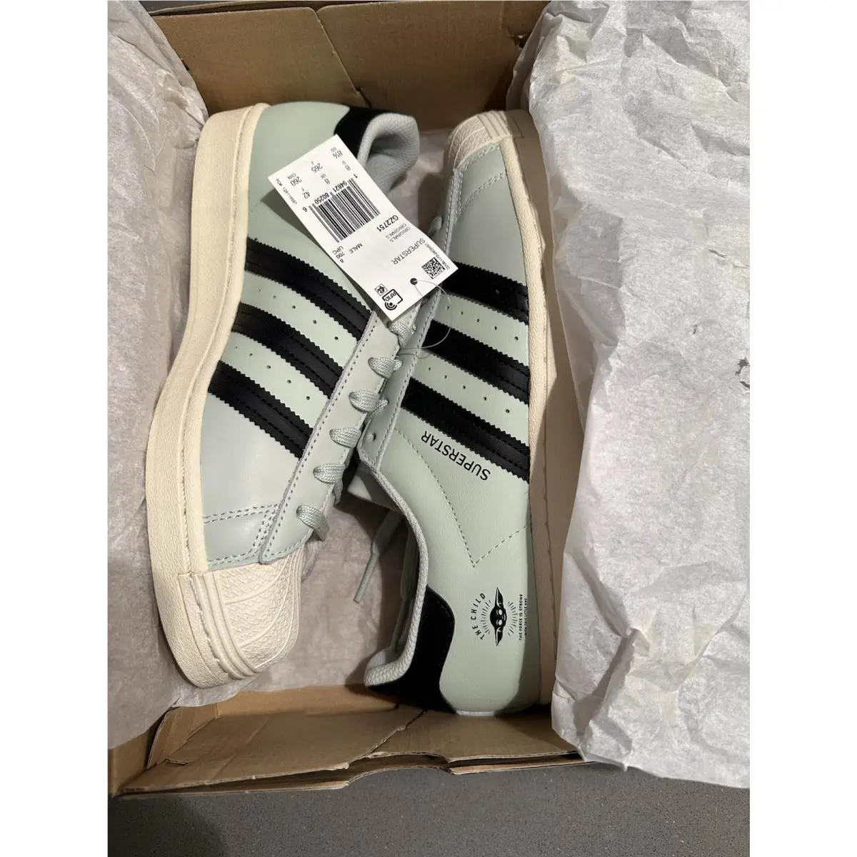 Adidas Star Wars x Superstar The Child Mens Shoes 8.5 Green 50th Anniversary