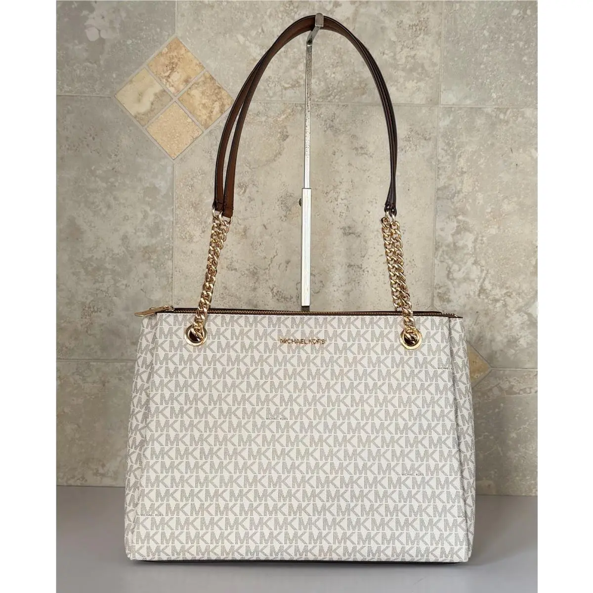 Michael Kors Soho Medium Chain Shoulder Tote Bag MK Vanilla Bag MK Vanilla/brown