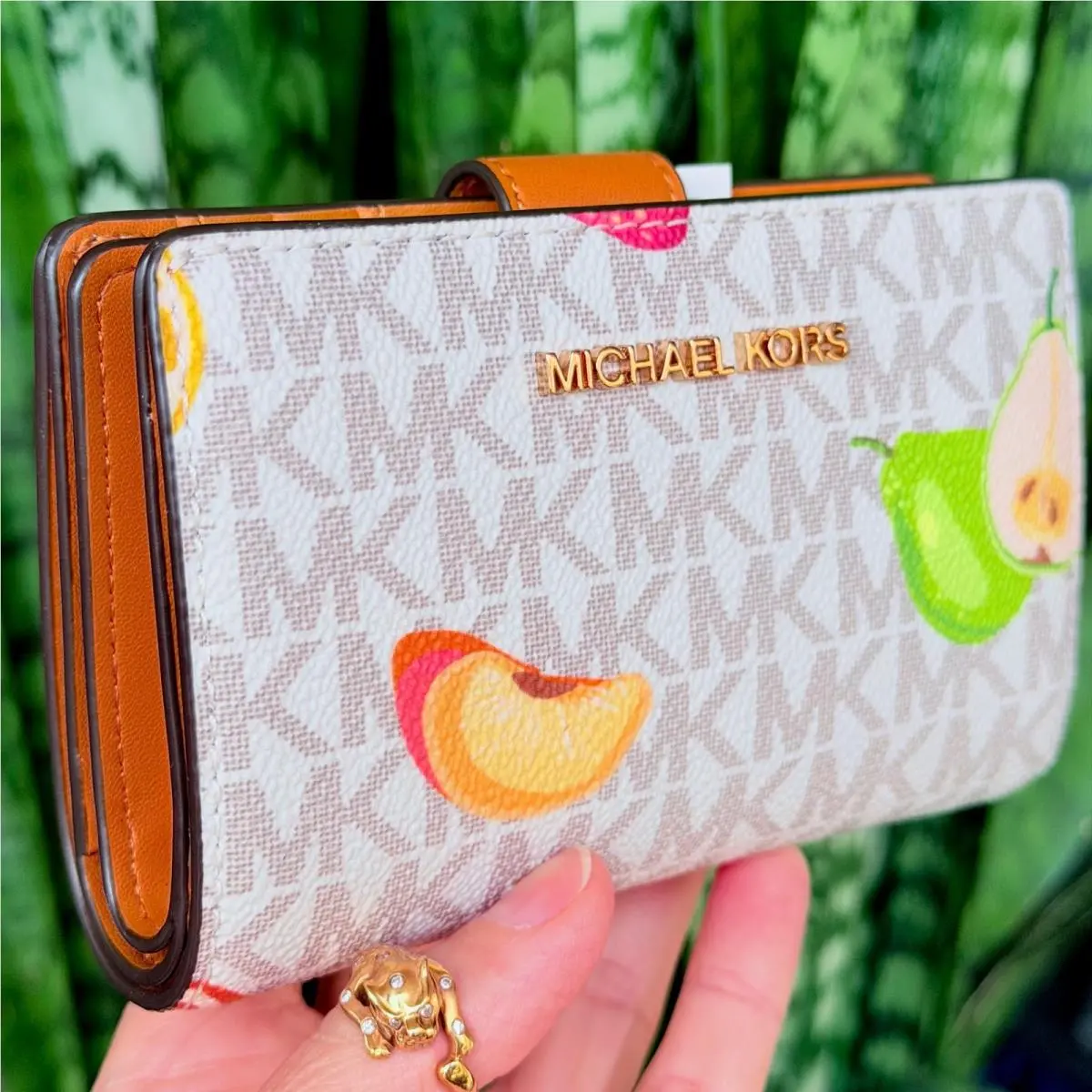 Michael Kors Jet Set MD Bifold Zip Coin Card Wallet Radiant Orange Vanilla
