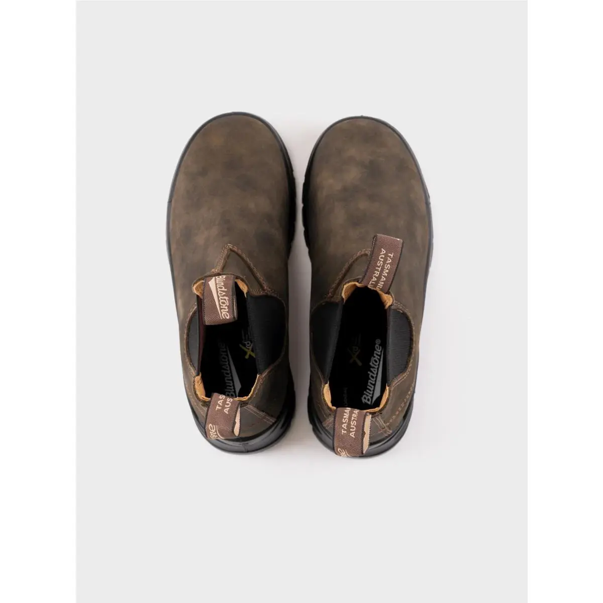Blundstone shoes - Blundstone Classics #2239 Chelsea Boots - Brown, Manufacturer: Rustic Brown 3
