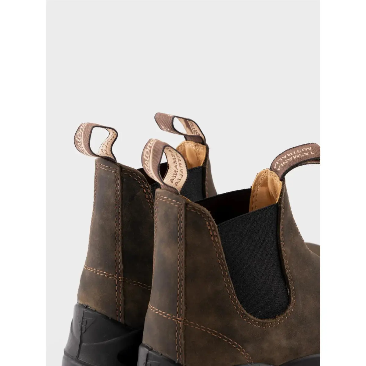 Blundstone shoes - Blundstone Classics #2239 Chelsea Boots - Brown, Manufacturer: Rustic Brown 4