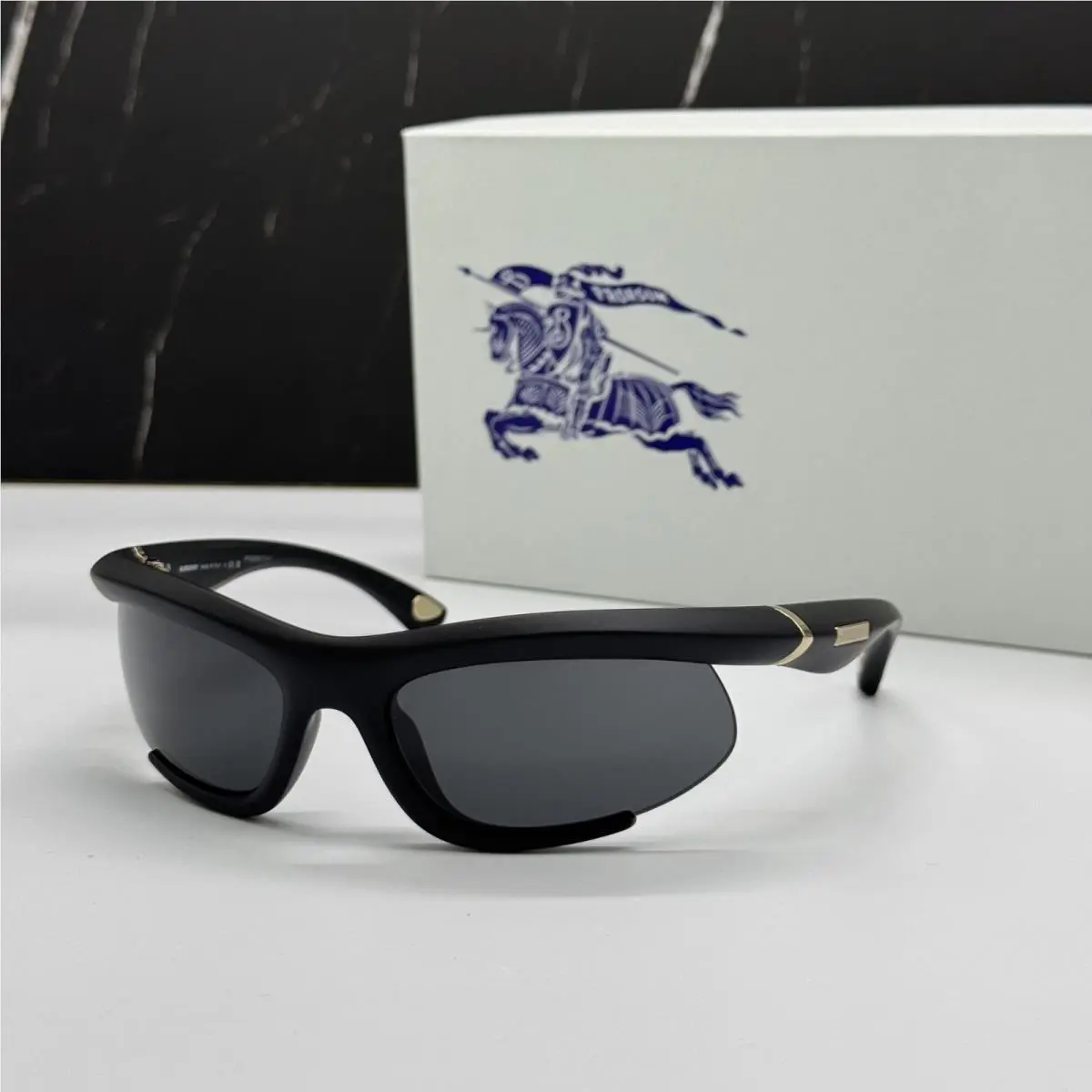 Burberry BE4462 4186/87 Black Unisex Sunglasses Burberry BE4462 418687