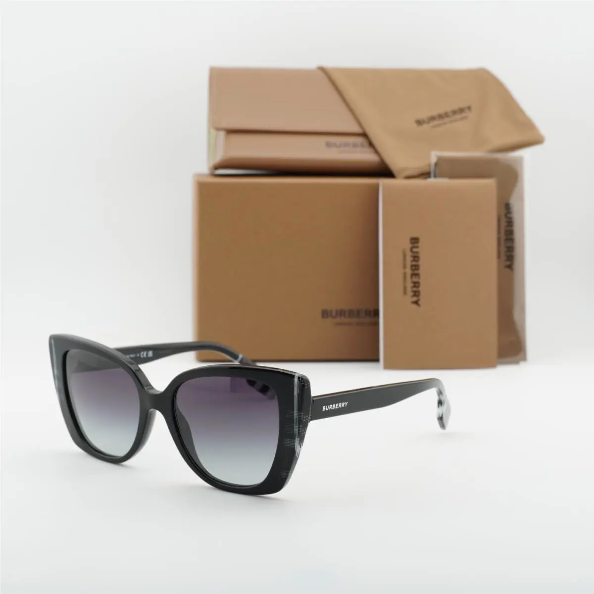 Burberry BE4393 40518G Black/check White Black/grey Gradient 54-17-140