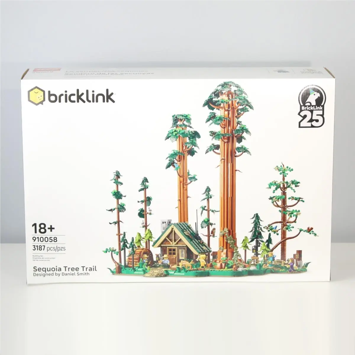 Lego 910058 Sequoia Tree Trail Bricklink Designer Program in Hand