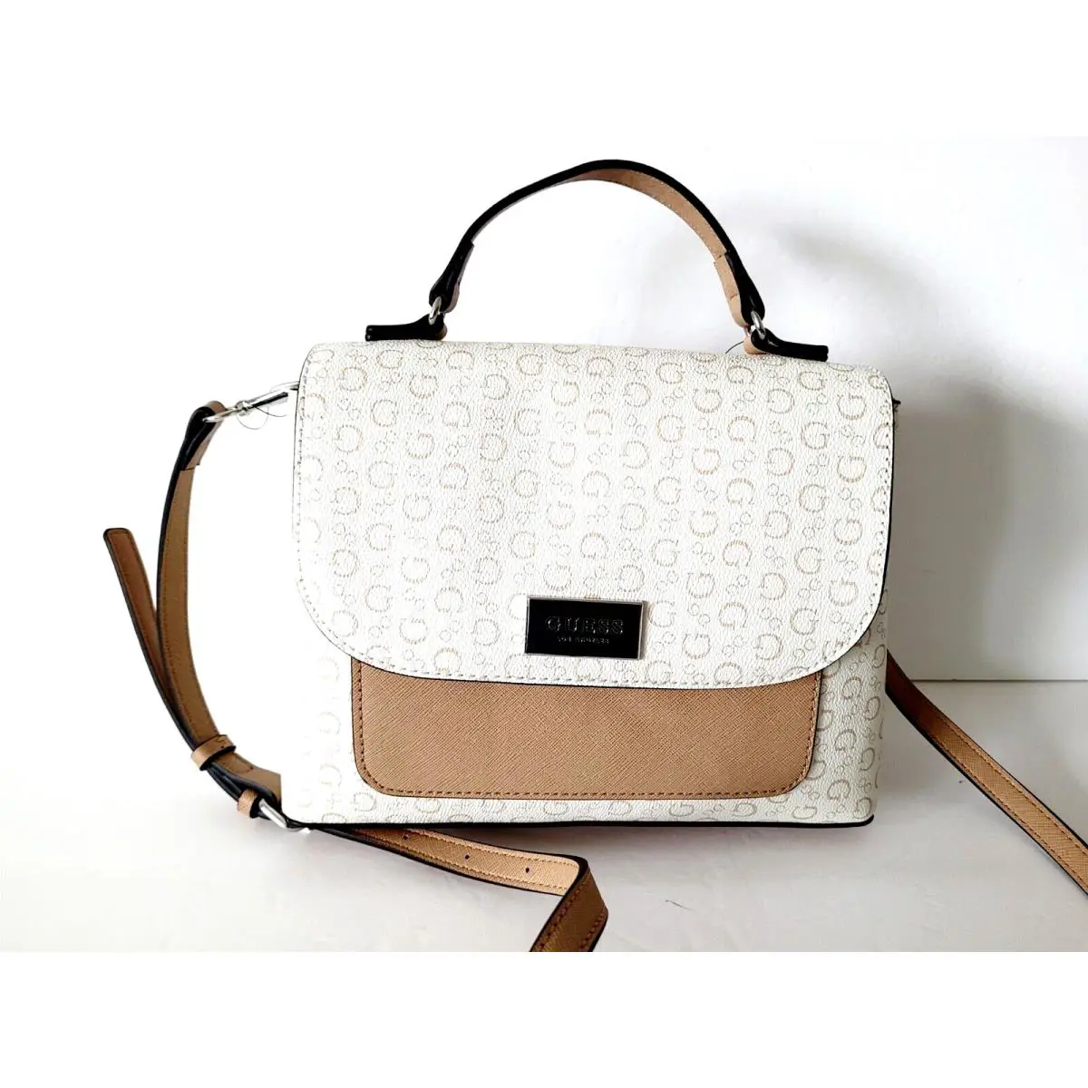Guess Barrington Logo White Handbag Purse Crossbody Shoulder Handbag