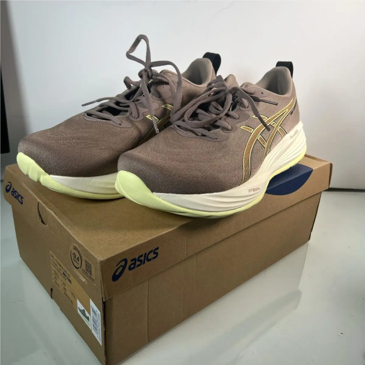 Men`s Asics Gel-cumulus 27 Running Shoes - 13 - Taupe Grey/black