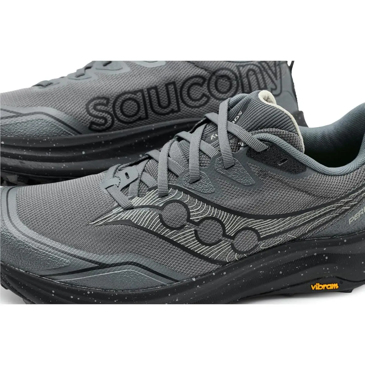 Saucony shoes - Carbon/Black 4