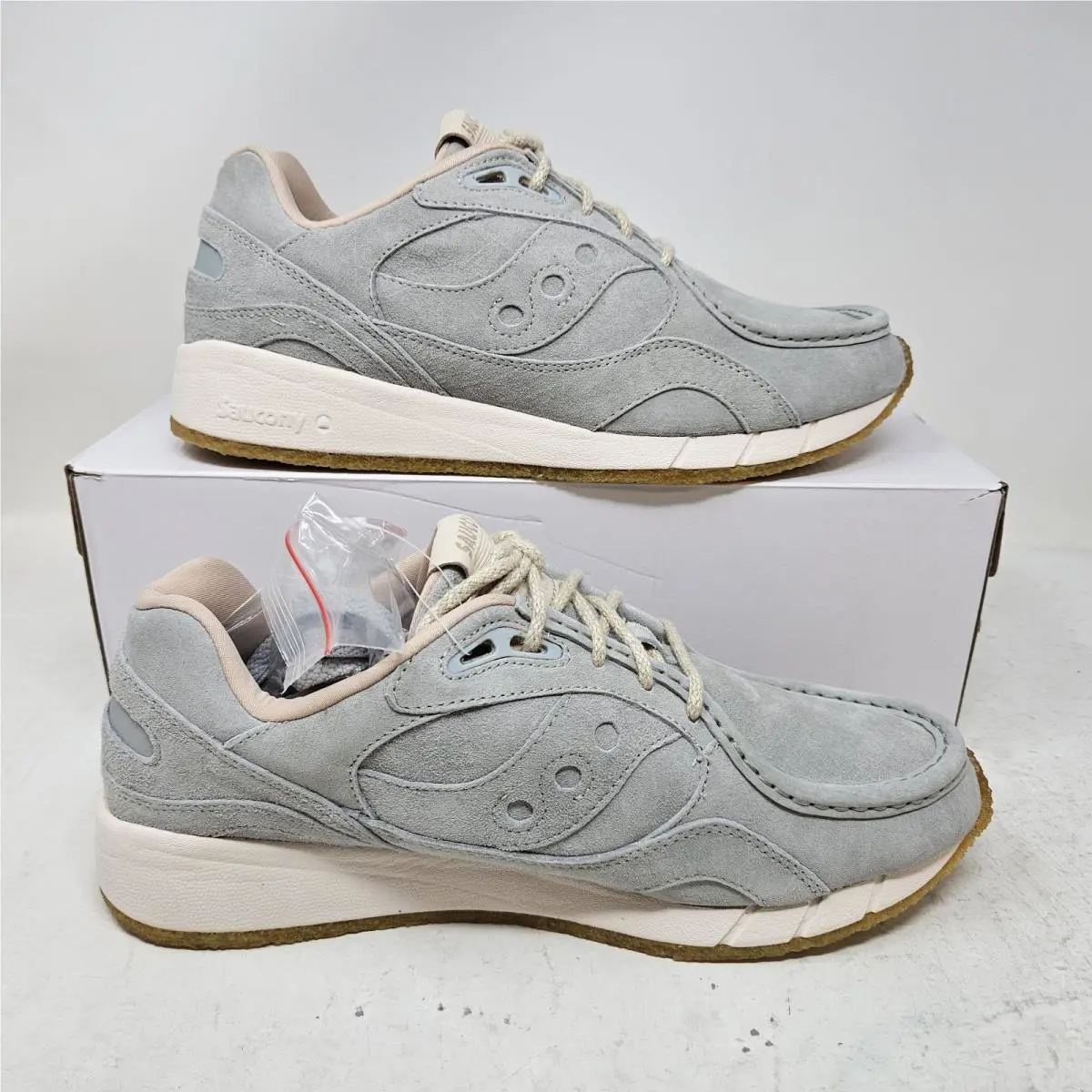Saucony shoes - Shadow 6000 - Shadow - S70706-2 - Grey / Gum (UPC: 195018441096) 0