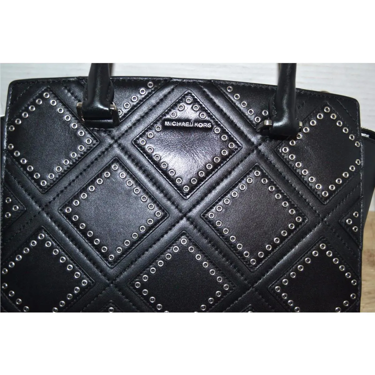 Michael Kors Diamond Grommet Selma Medium Top Zip Satchel Black Handbag