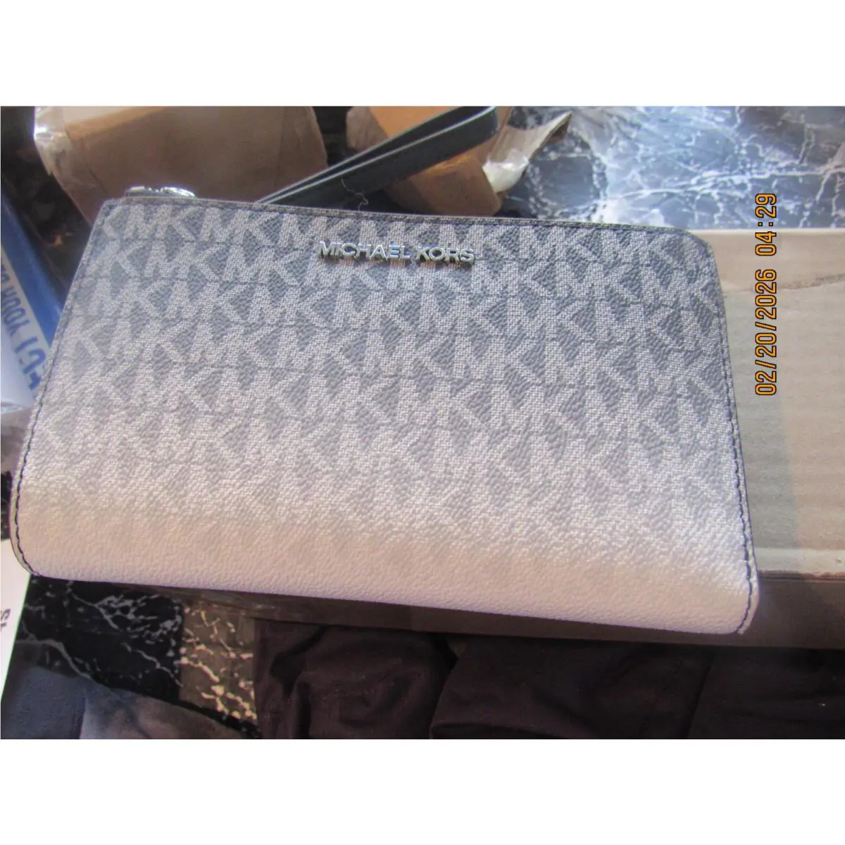 Michael Kors Double Zip Wrislet Wallet Jet Set Travel Navy Ombré