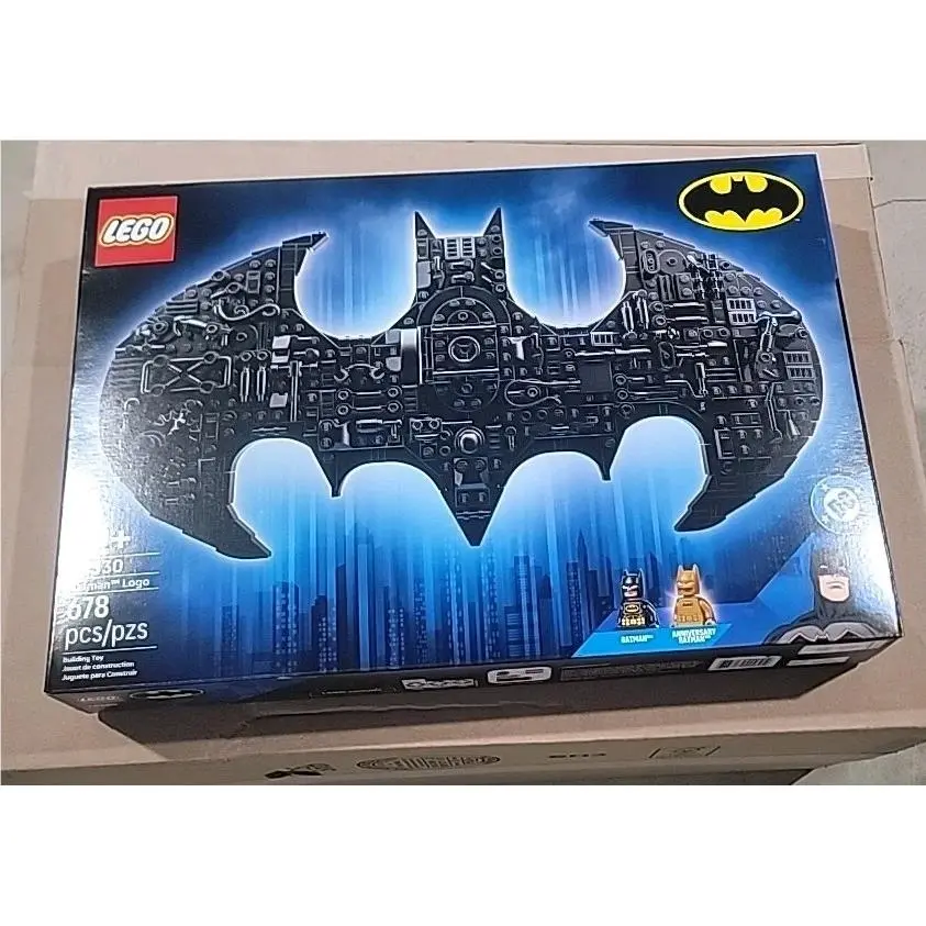 Lego 76330 Batman Logo - - In Hand Ready To Ship