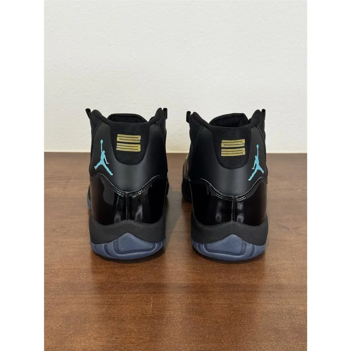 Nike shoes - Air Jordan Retro - Air Retro - Gamma Blue 4