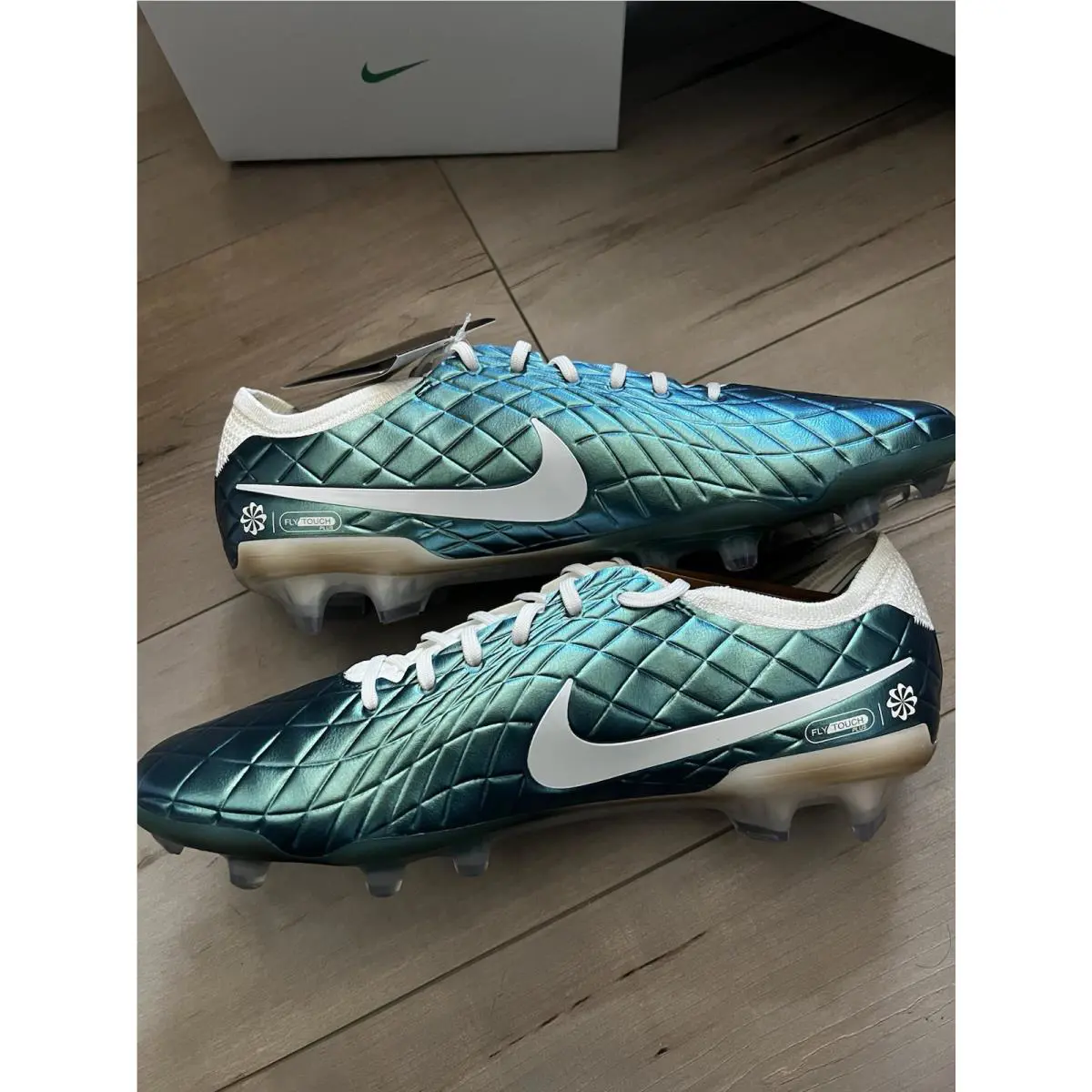 Nike shoes - Nike Tiempo Legend 10 Elite 30 Fg - Green 0