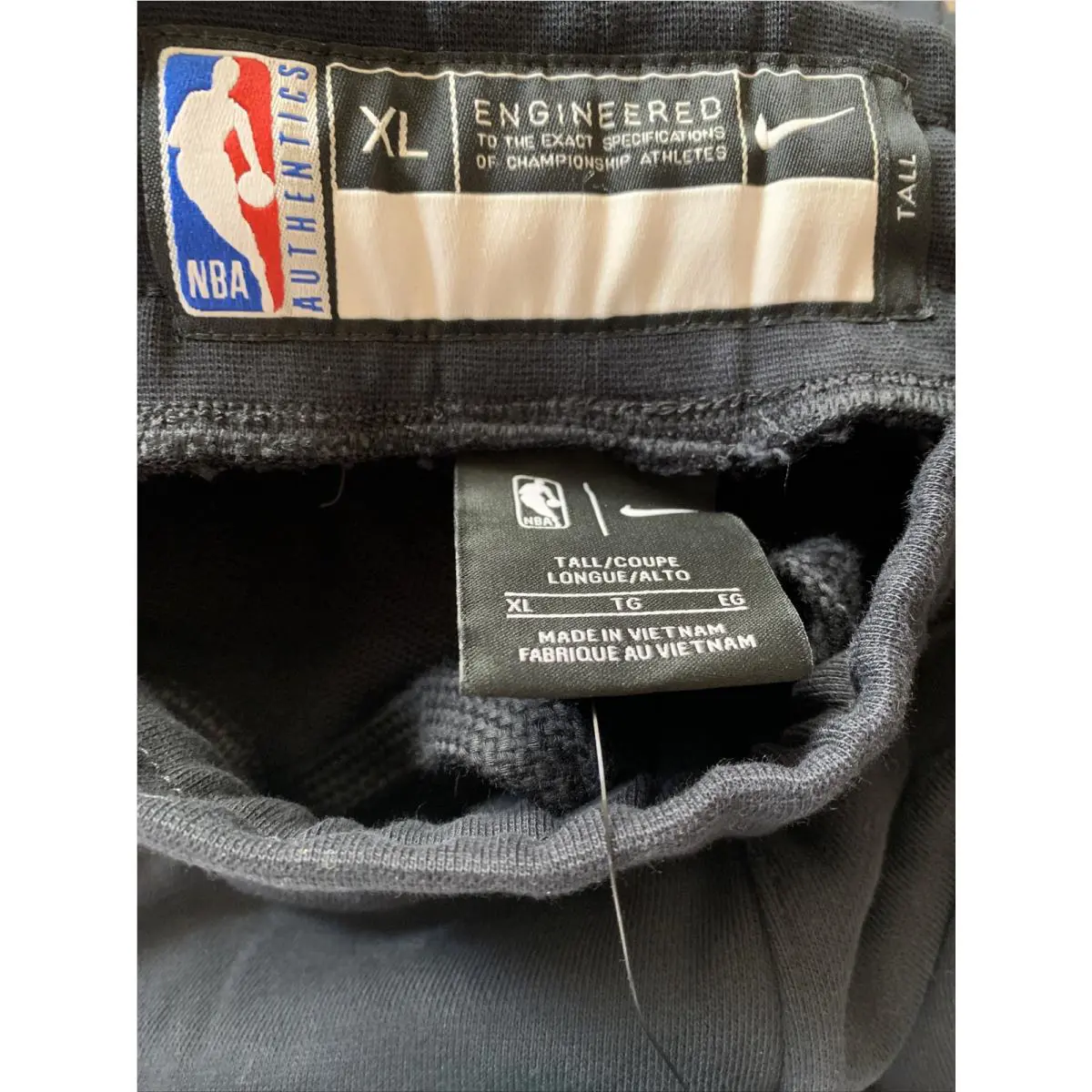 Nike clothing - AV1631-010 - AV1631-010 - Black (UPC: 0193148478784) 2