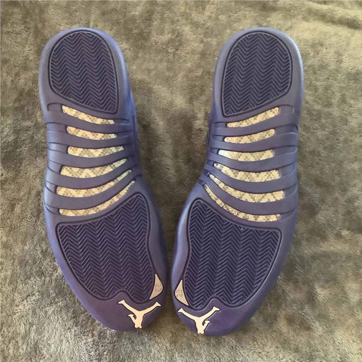 Nike shoes - Air Jordan 12 - Air - 130690-400 - Blue (UPC: 0091204432940) 4