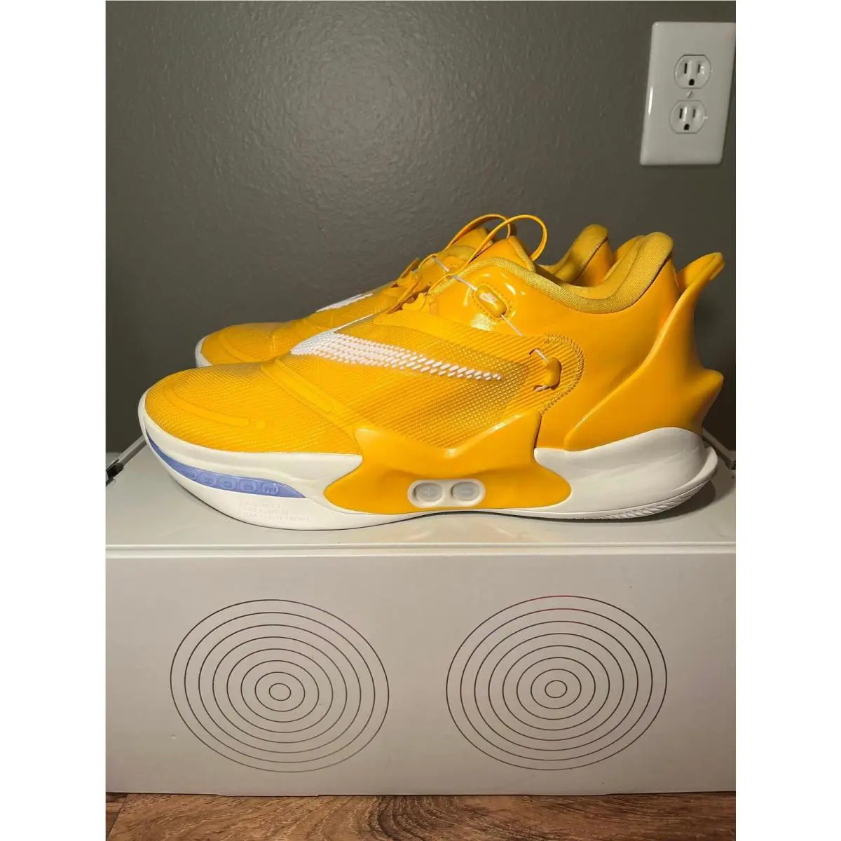 Nike shoes - Yellow 1