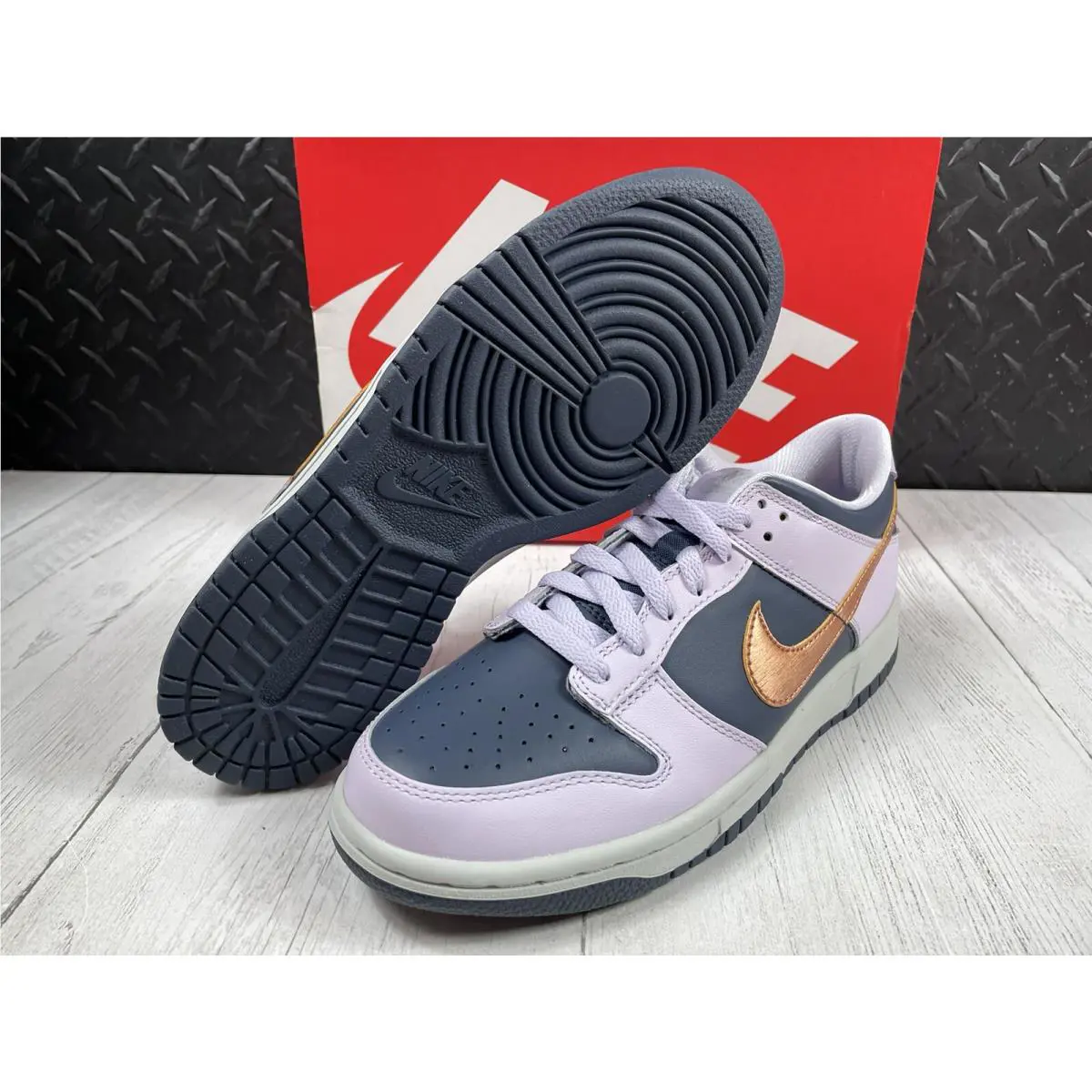 Nike shoes - DX1663 400 - DX1663 400 - Thunder Blue/Metallic Copper (UPC: 196152316592) 4