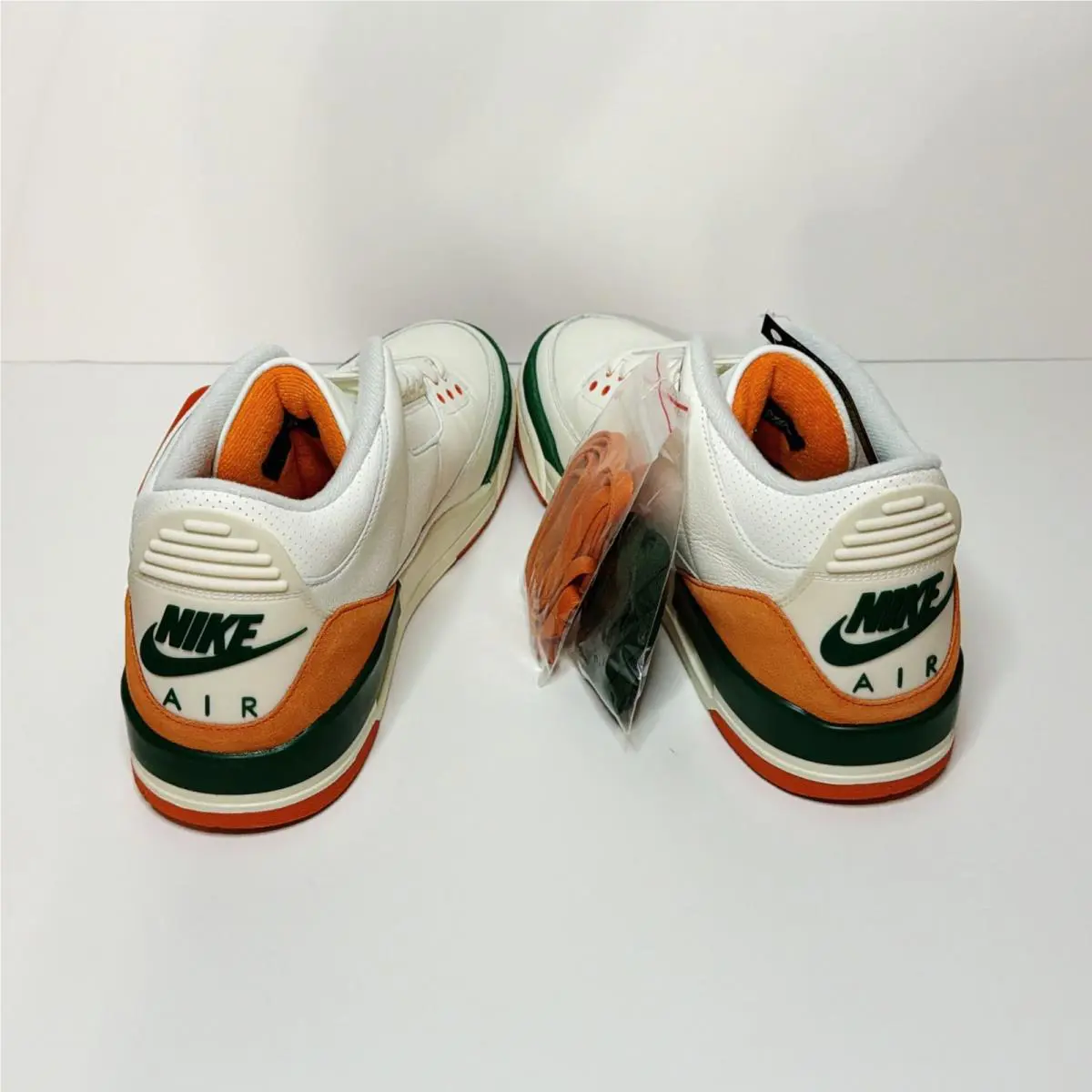 Nike shoes - Air Jordan 3 - Air - IF4491-100 - White, Manufacturer: Sail/Gorge Green/Bright Mandarin 2