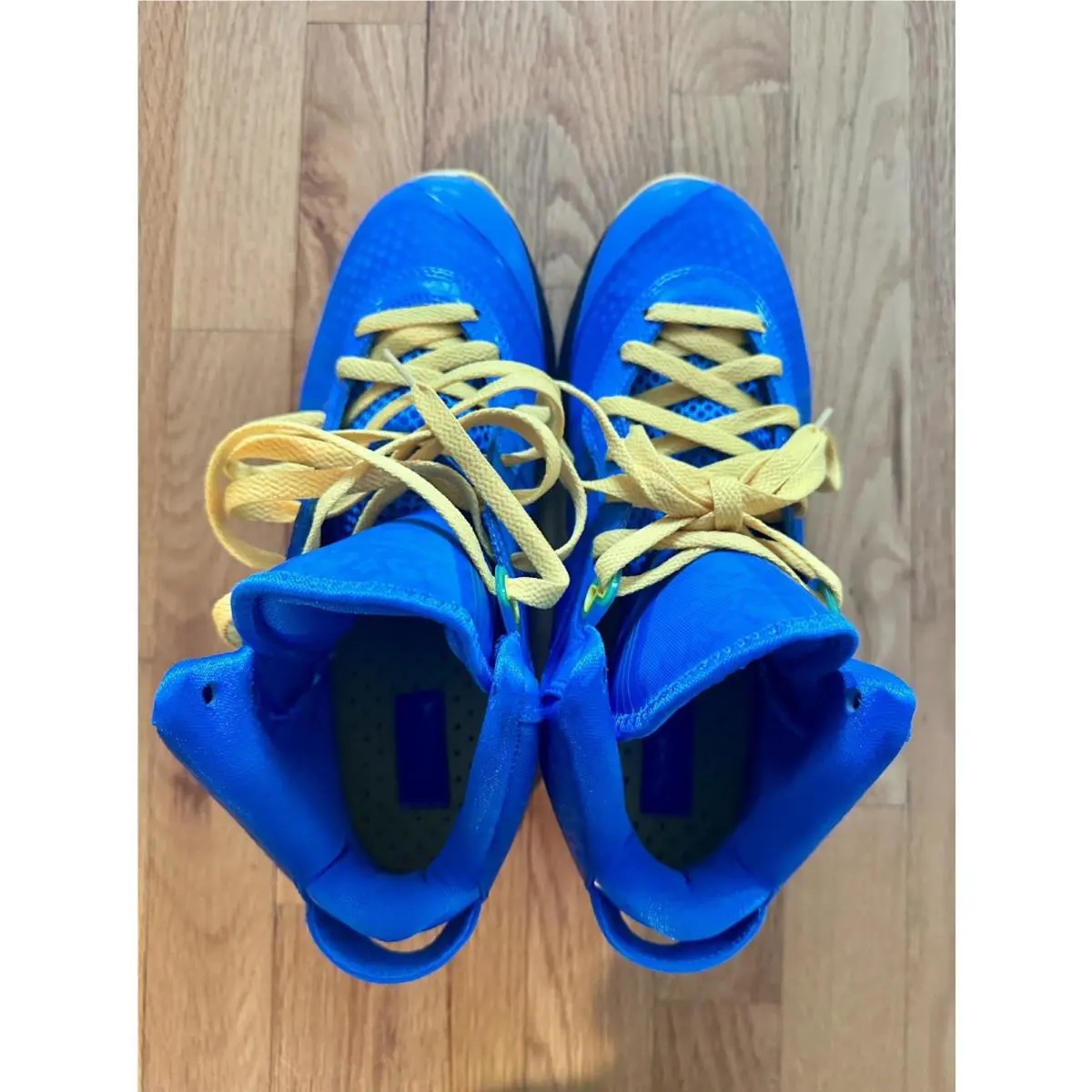 Nike shoes - Nike LeBron 8 V/2 - LeBron - 429676-401 - Blue, Manufacturer: Photo Blue/Black/Tour Yellow 5
