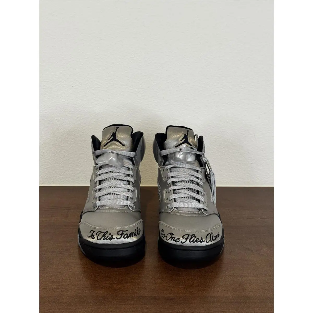 Nike shoes - Retro 5 - Retro - Multicolor 5
