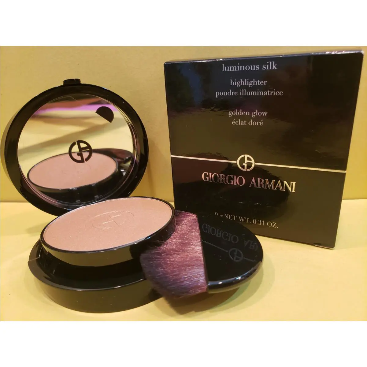 Giorgio Armani Luminous Silk Highlighter Pressed Powder Golden Glow 0.31 oz