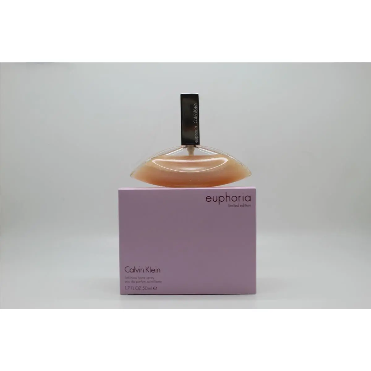 Euphoria by Calvin Klein 1.7 oz Eau de Parfum Luminous Lustre Spray Women