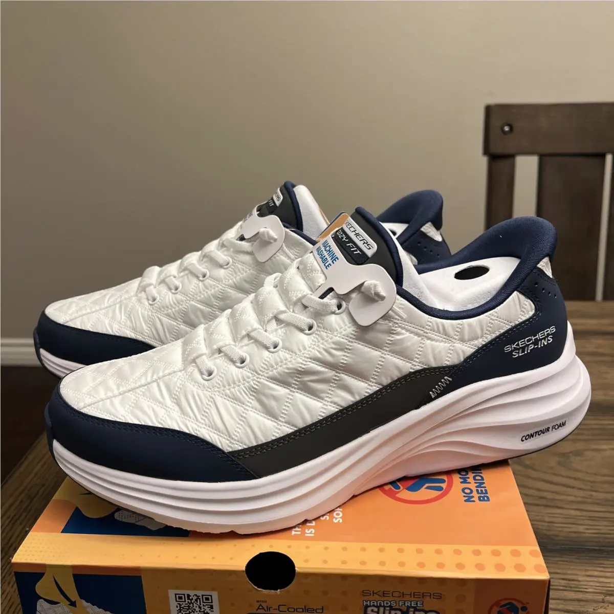 Skechers shoes - SKECHERS Slip-Ins Cozy Fit - Cozy Fit - 232619 WNV - White, Navy 1