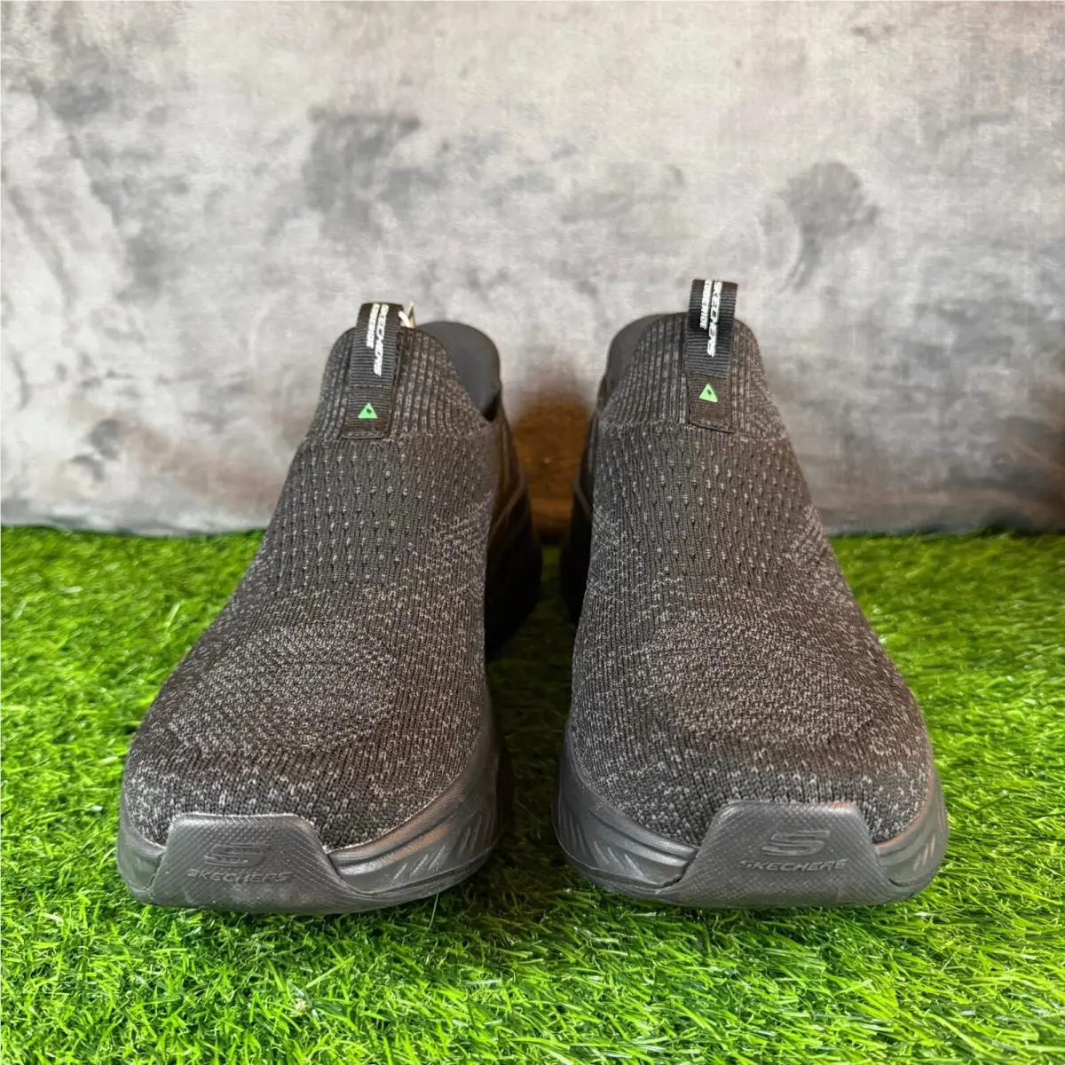 Skechers shoes - Black 1