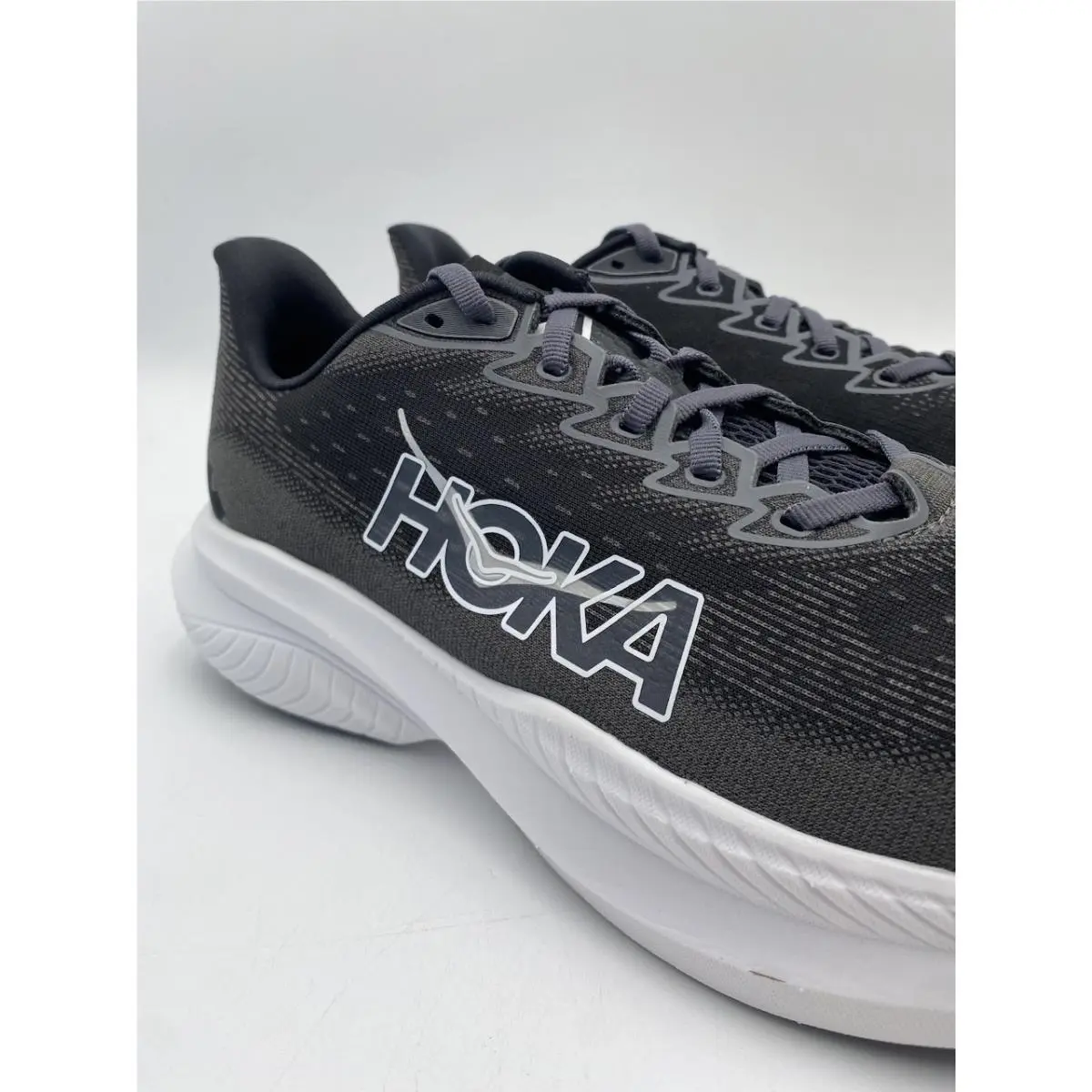 Hoka shoes - Hoka One One Mach 6 - Black 11