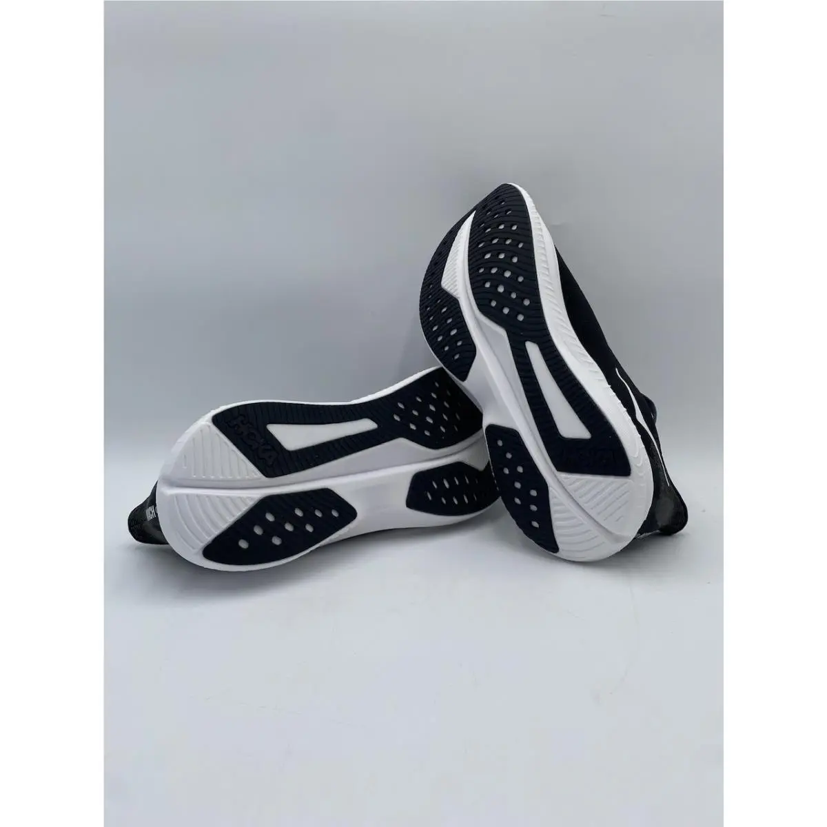Hoka shoes - Hoka One One Mach 6 - Black 17