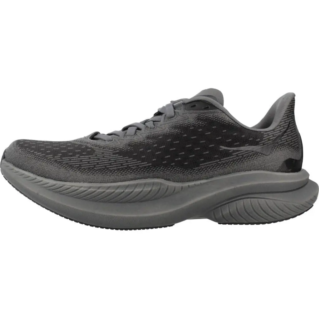 Hoka shoes - Black/Black 4
