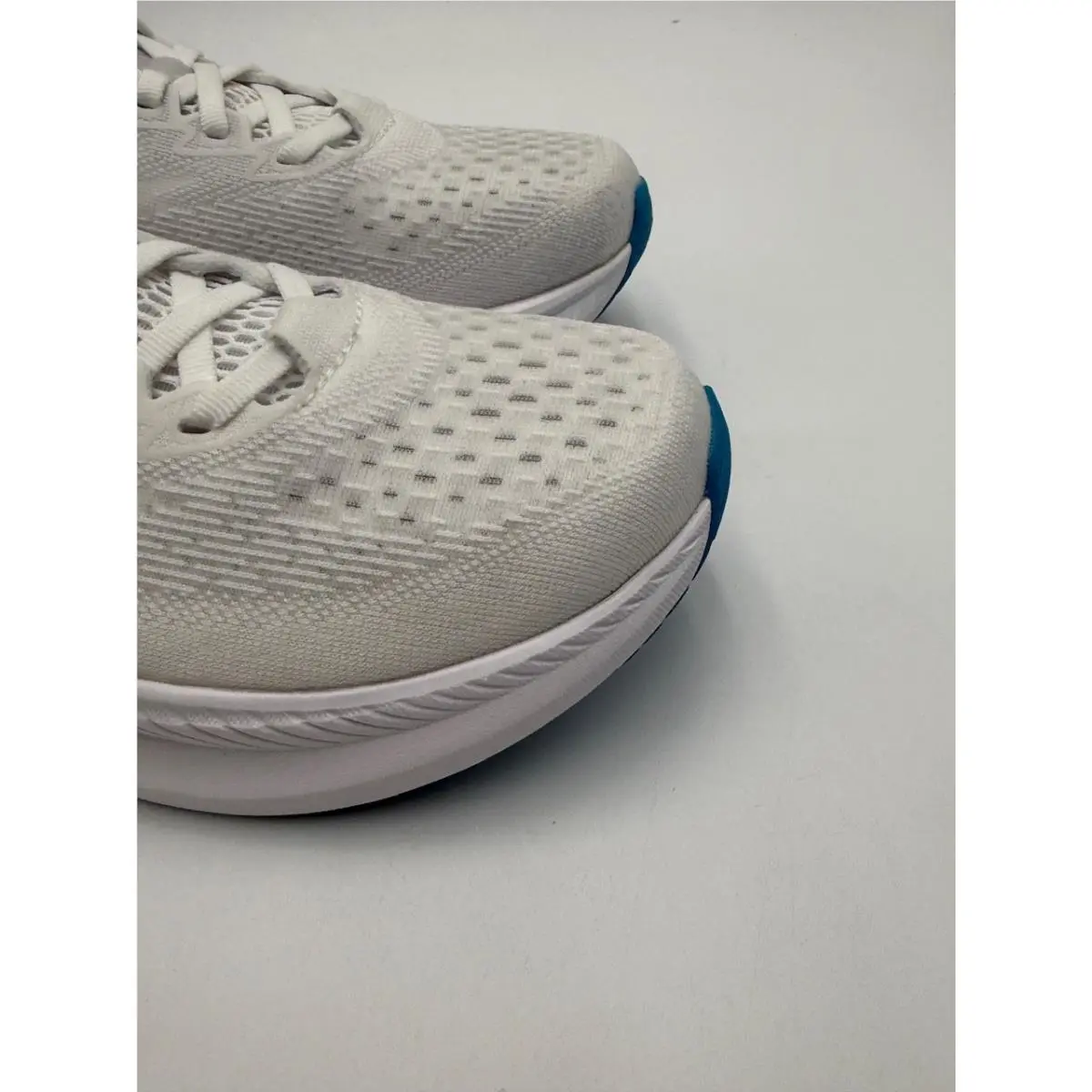 Hoka shoes - Hoka One One Mach - One One Mach - 1147810 - White 10