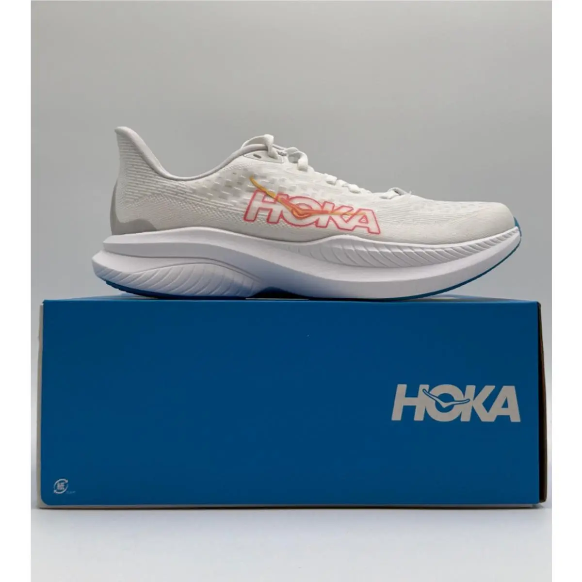 Hoka shoes - Hoka One One Mach - One One Mach - 1147810 - White 18