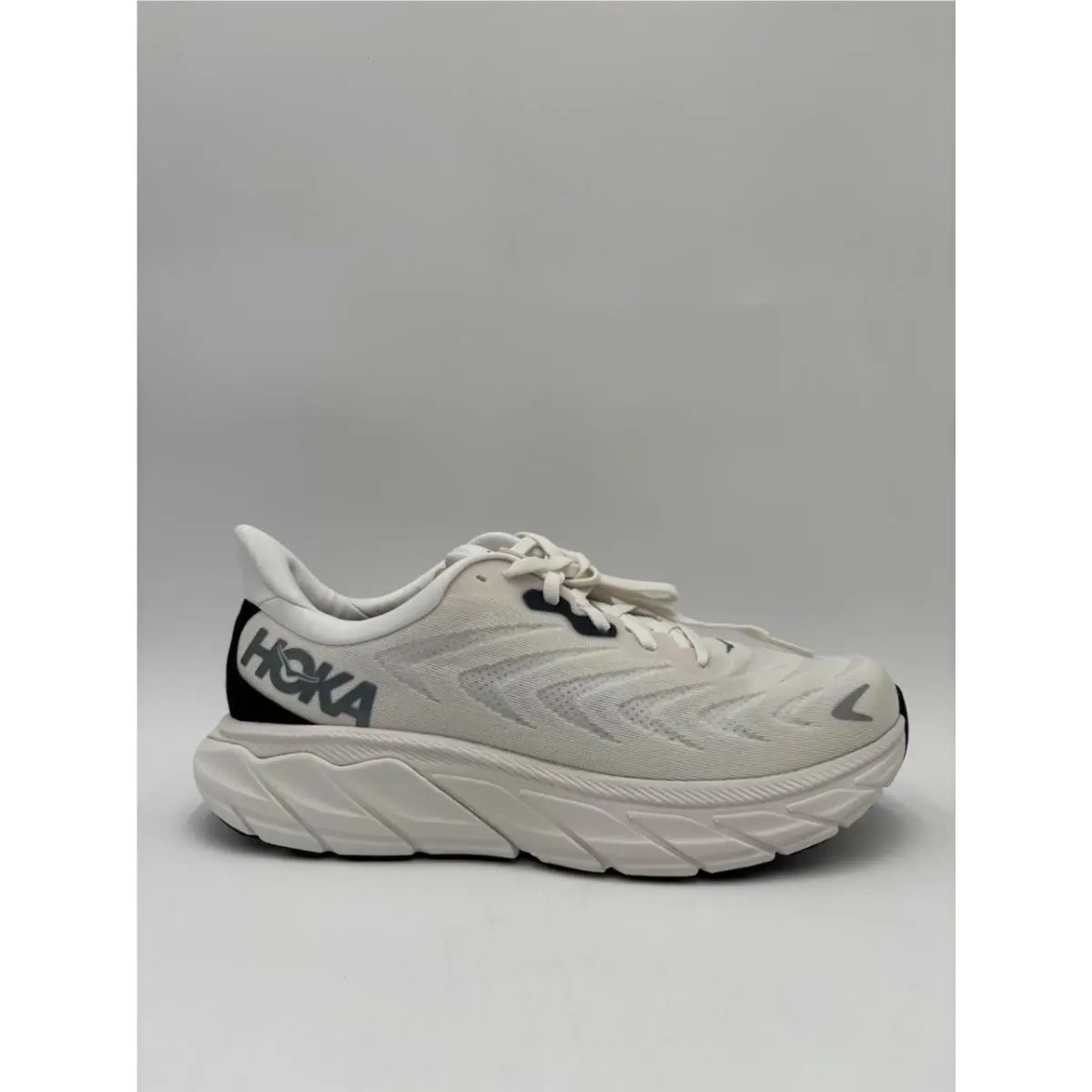 Hoka shoes - Hoka One One Arahi 6 - 1123194 - White 2