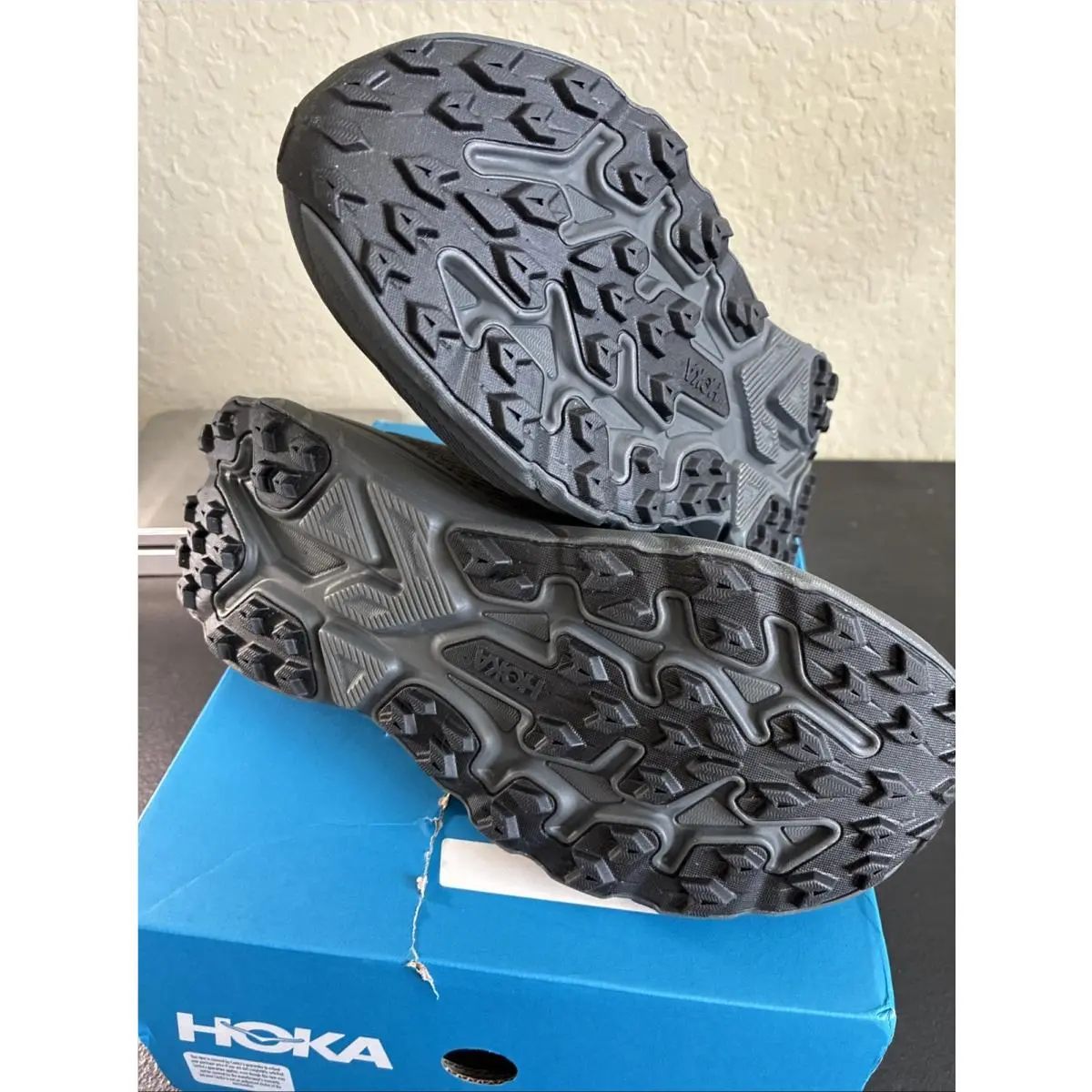 Hoka shoes - Hoka One One Challenger - One One Challenger - 1168716 - Black (UPC: 0737566871019) 2