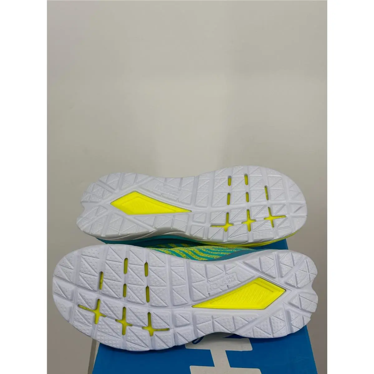 Hoka shoes - Hoka One One Mach 5 - 1127893 - Blue 3