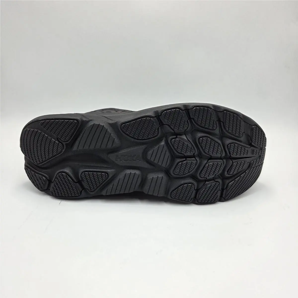 Hoka shoes - HOKA CLIFTON 10 - CLIFTON - 1168860 - Black 4