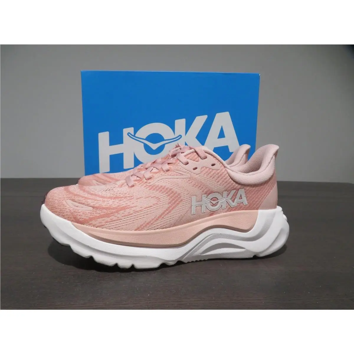 Hoka shoes - Hoka One One Arahi 8 - 1168691 BHRS - Pink 1