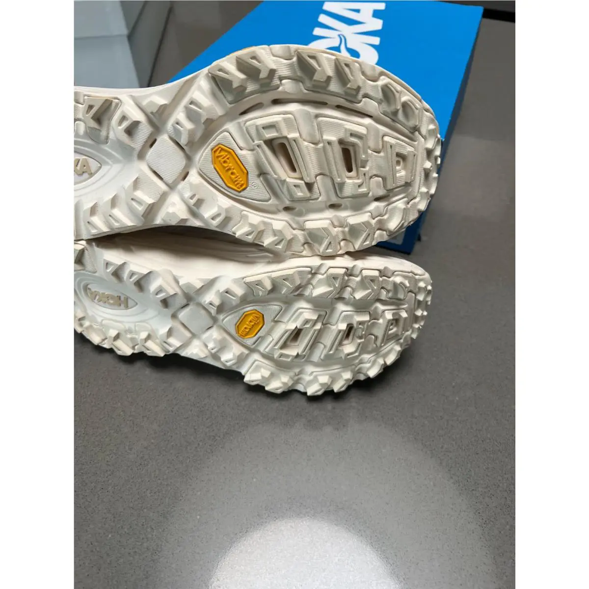 Hoka shoes - Hoka One One HOKA Mafate Three2 - 1141572-ESSN - Ivory (UPC: 196565529176) 4