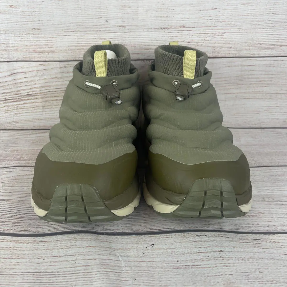 Hoka shoes - Green (UPC: 198605157172) 1