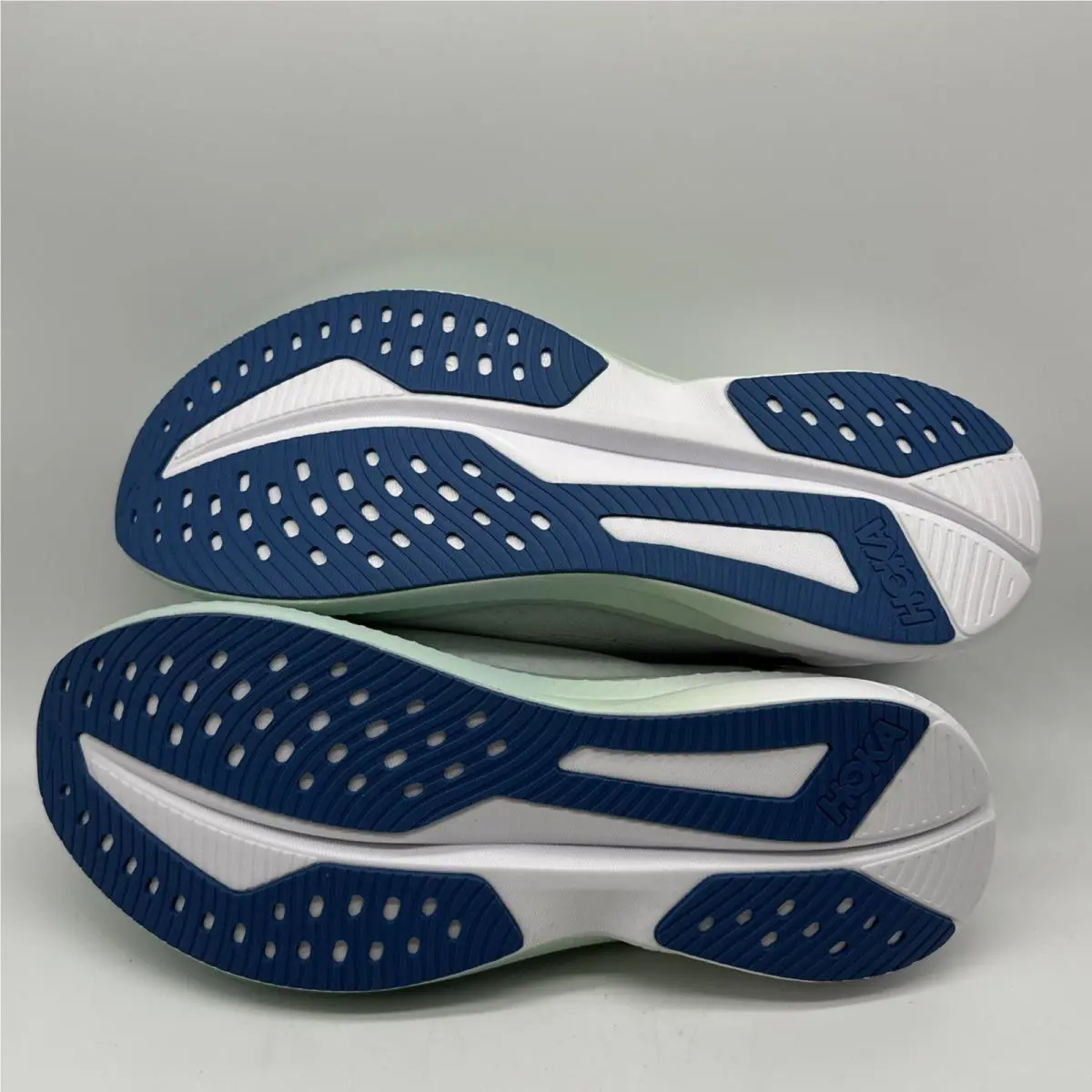 Hoka shoes - Hoka One One Mach 6 - 1147790 FTG - White (UPC: 197634457130) 7