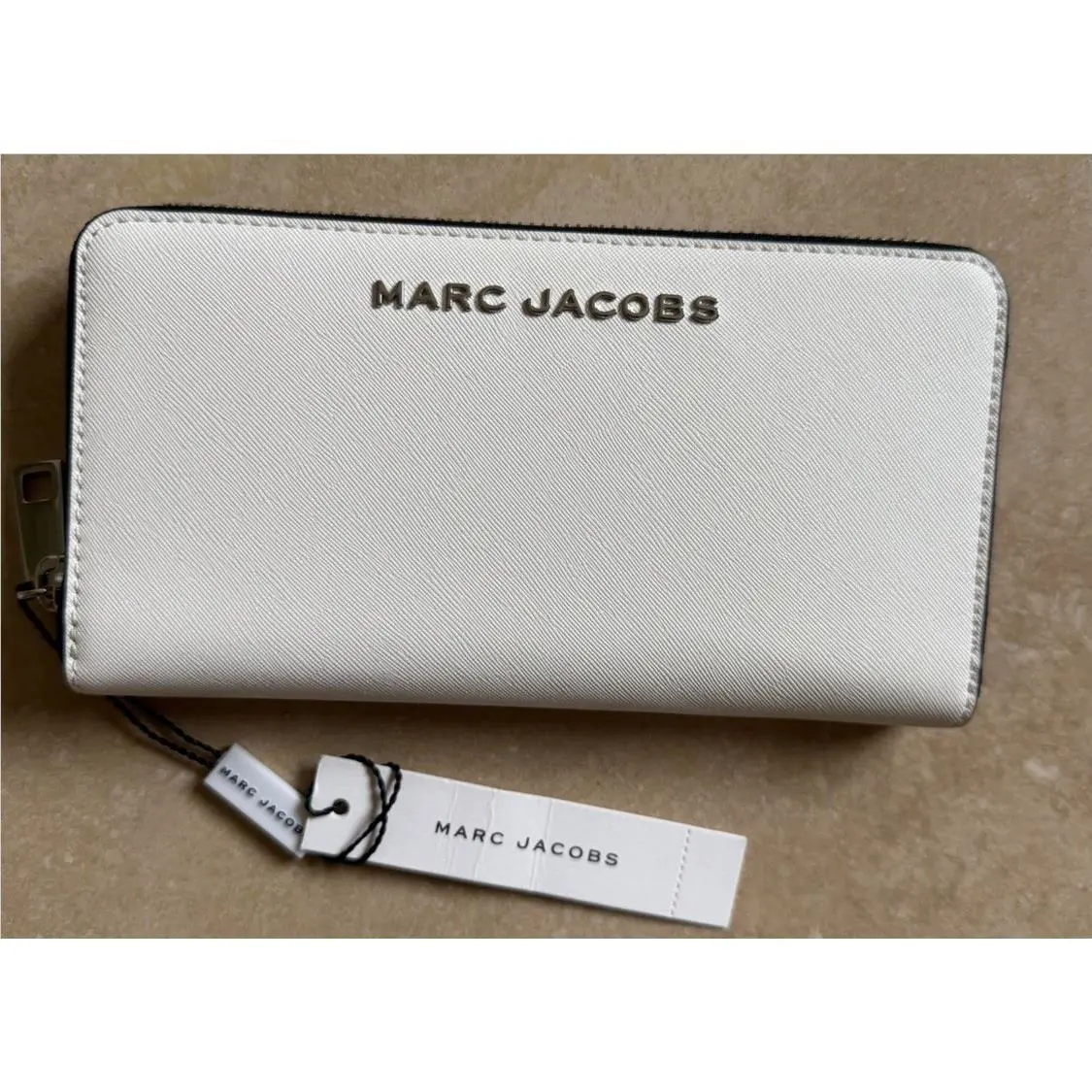 Marc Jacobs Large Zip Around Continental Wallet Cotton Color
