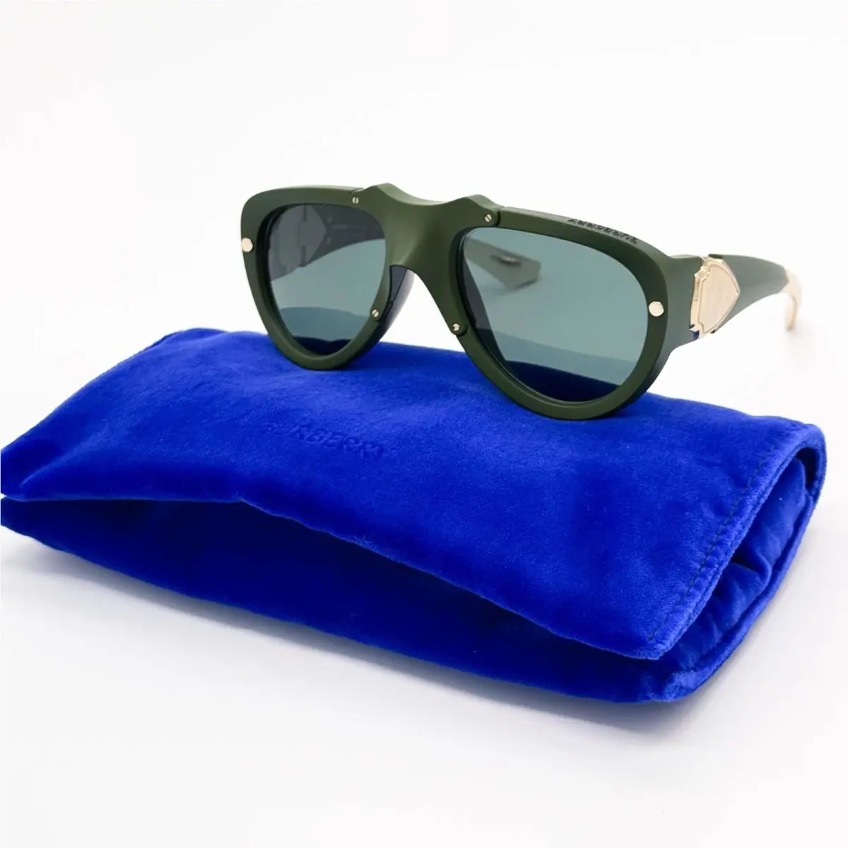 Burberry Sunglasses Green Unisex BE4433U 4138/71 Burberry BE4433U 413871