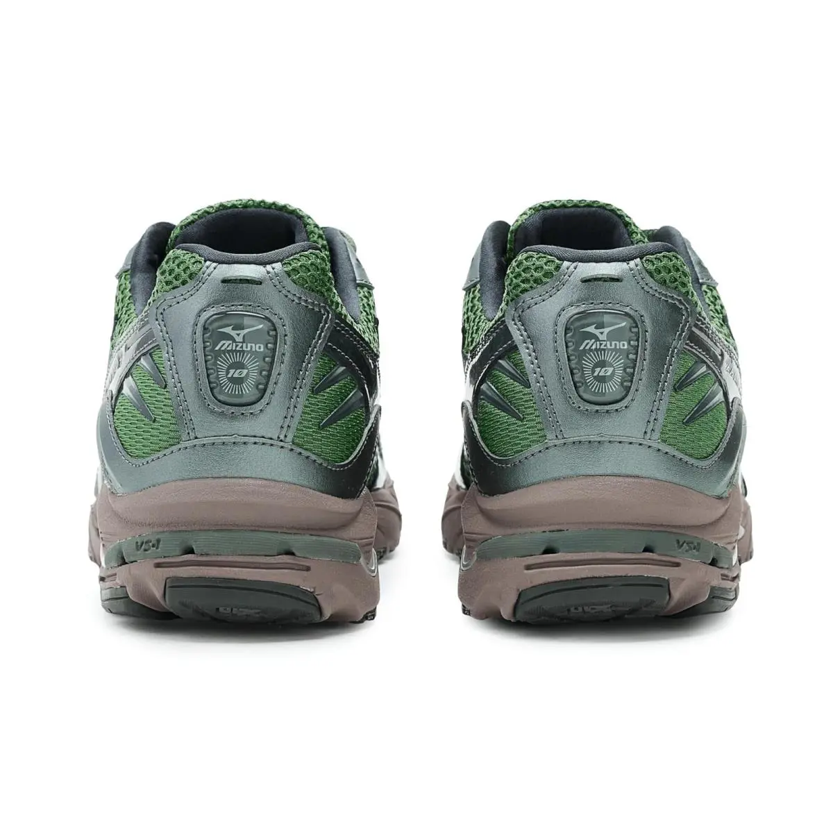 Mizuno shoes - Agave Green/Black Sand 5
